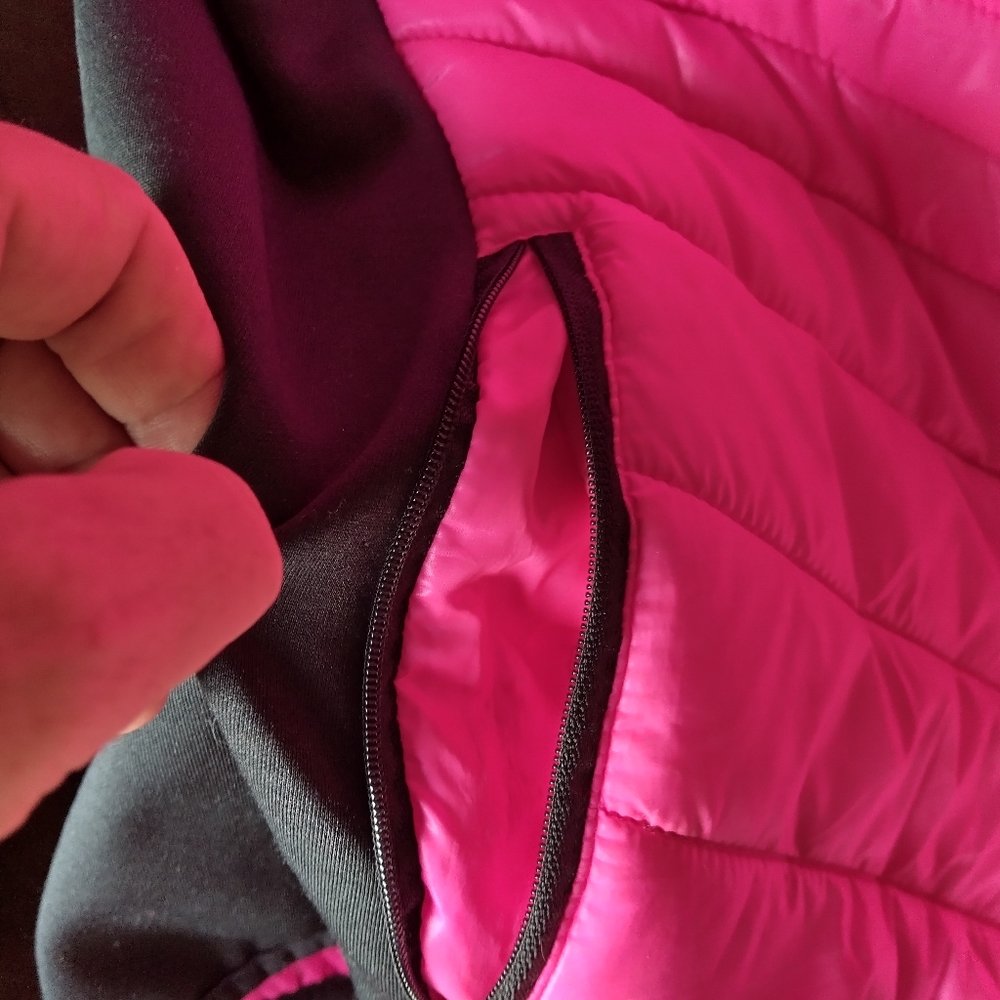 Vest - Picture 5 of 7